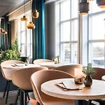Готель Radisson Blu Royal Hotel,