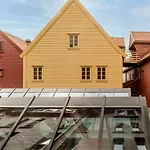 Radisson Blu Royal Hotel, Готель 4*