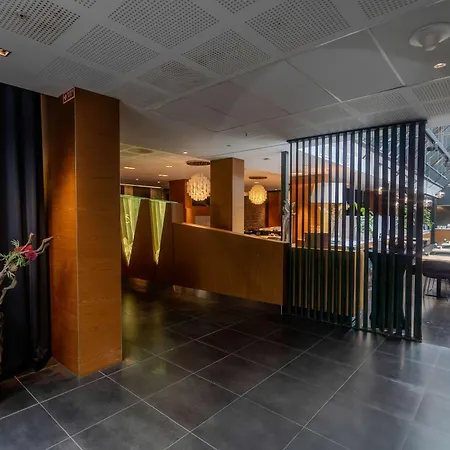 Radisson Blu Royal Hotel, Hotel 4*
