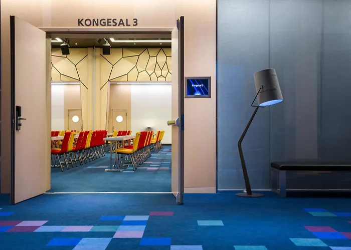 Radisson Blu Royal Hotel, Hotel