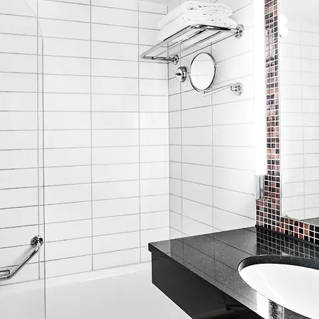 Radisson Blu Royal Hotel, Bergen, A Verified Net Zero 4* Bergen