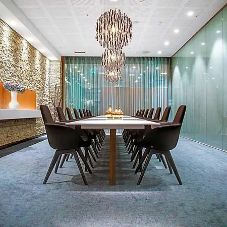 Radisson Blu Royal Hotel, Hotel 4*