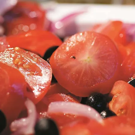 Radisson Blu Royal Hotel, Hotell