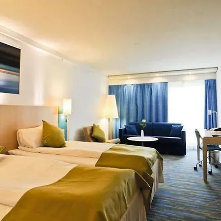Radisson Blu Royal Hotel, מלון 4*